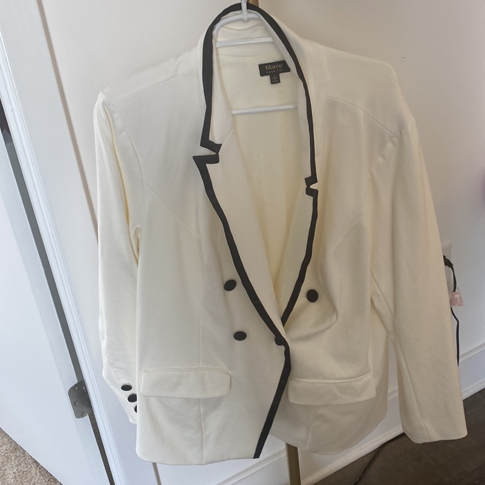 Marée Pour Toi Cream Colored Double Breasted Blazer Black Trim Size 18